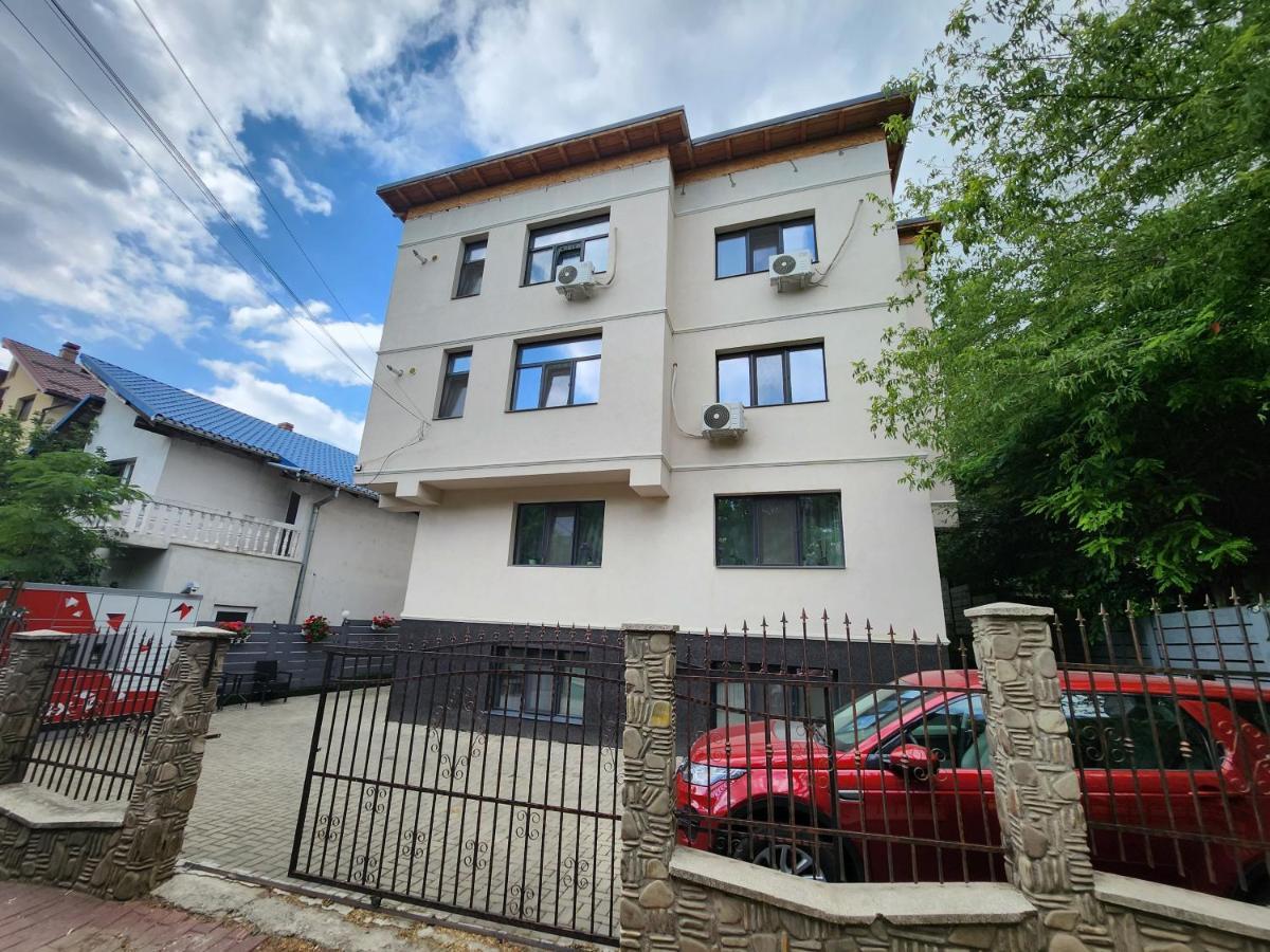 Boutique City Retreats Apartments Iasi Exterior foto